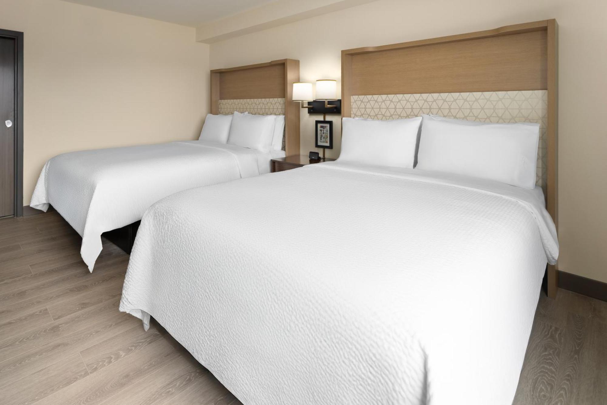 Holiday Inn & Suites Richmond West End, An Ihg Hotel Henrico Exterior photo
