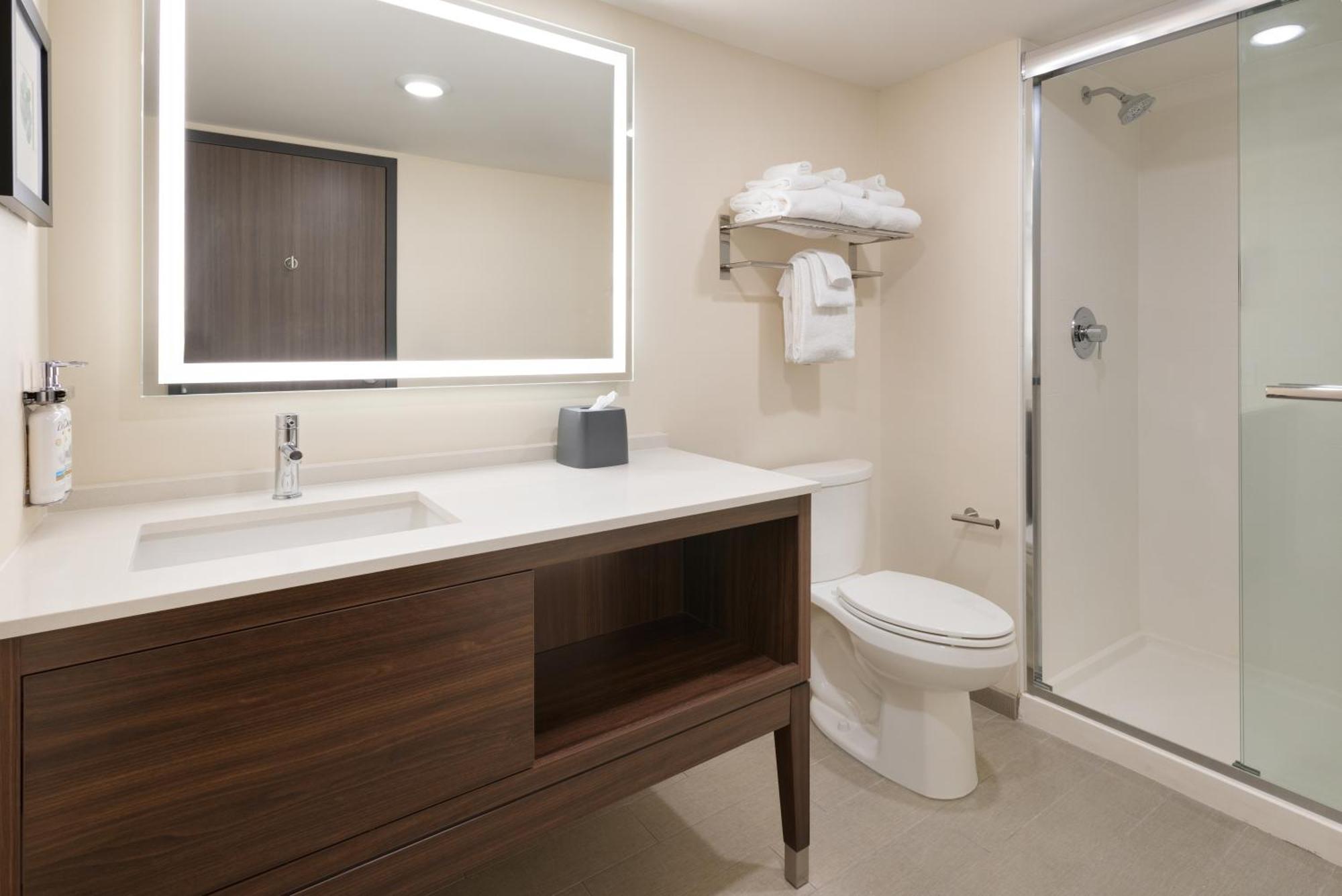 Holiday Inn & Suites Richmond West End, An Ihg Hotel Henrico Exterior photo